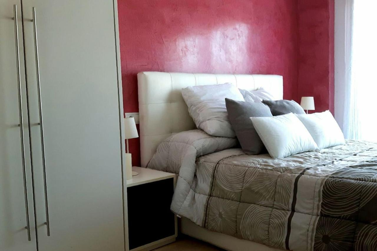 Apartamento En Blanes Con Piscina Y Parking Apartment Екстериор снимка